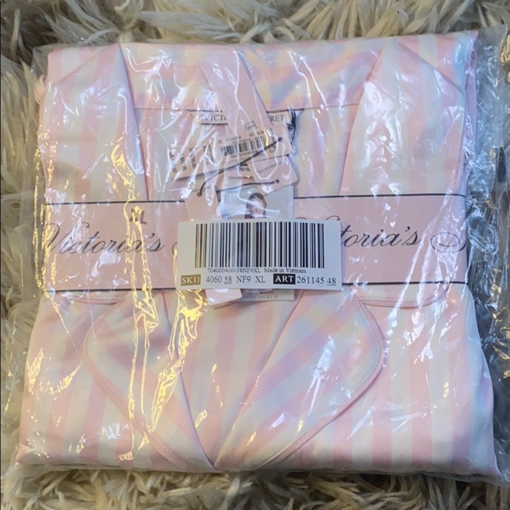 Victoria secret pajama short set